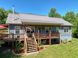 151 Creekfront Ln, Hayesville, NC 28904