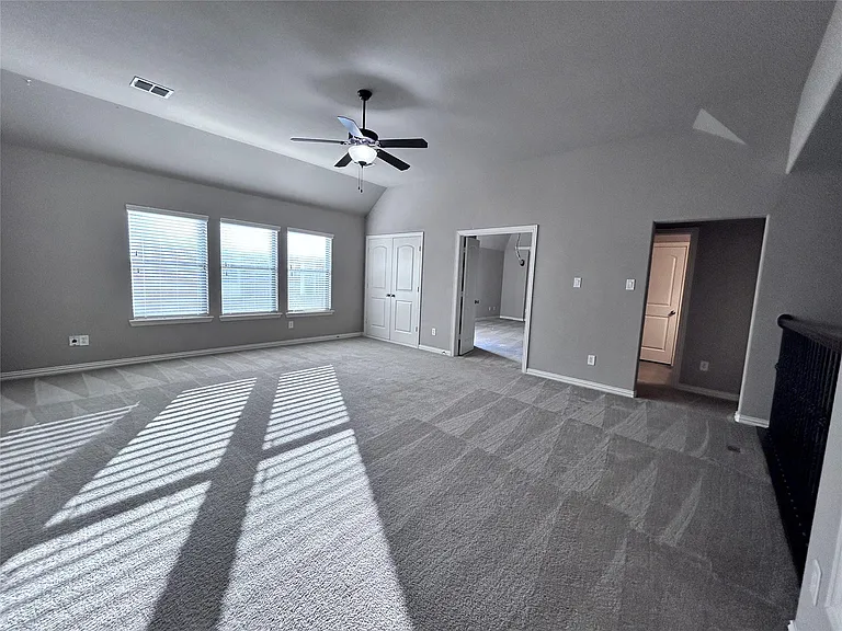 902 Panther Ln — Photo 26