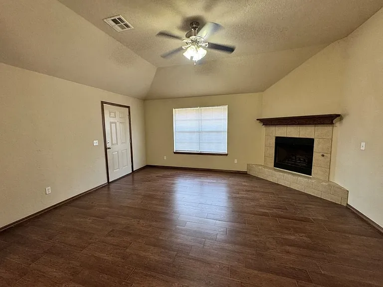15012 Kyle Dr #A — Photo 3