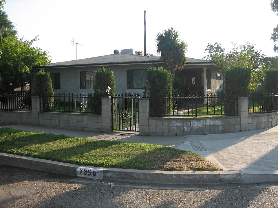 1st image of 7359 Oak Park Ave