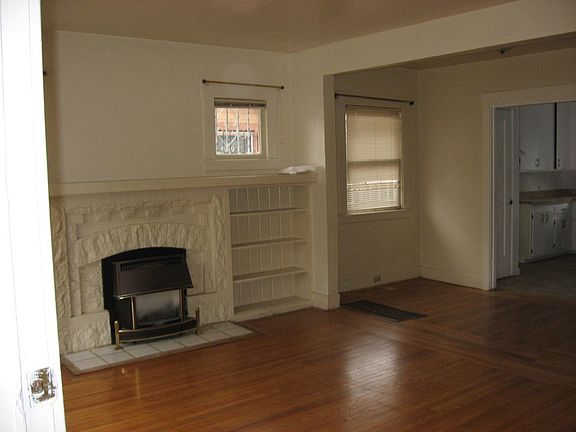 2nd image of 2538 Parker Ave