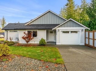 2709 B Bickle St #B, Courtenay, BC V9N 0C9