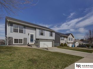 7924 Newport Ave, Omaha, NE 68122