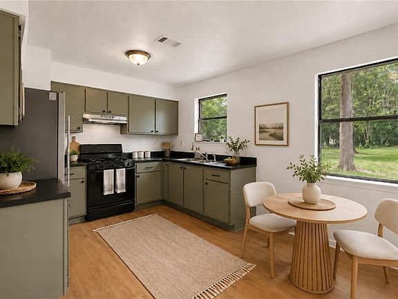 5th image of 8139 Wards Ln