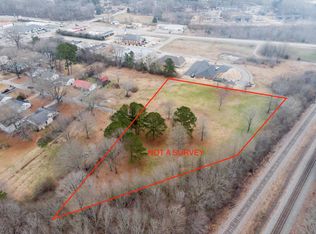 Noel St, Corinth, MS 38834