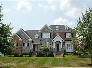 25509 Falling Cedars Ct, Chantilly, VA 20152