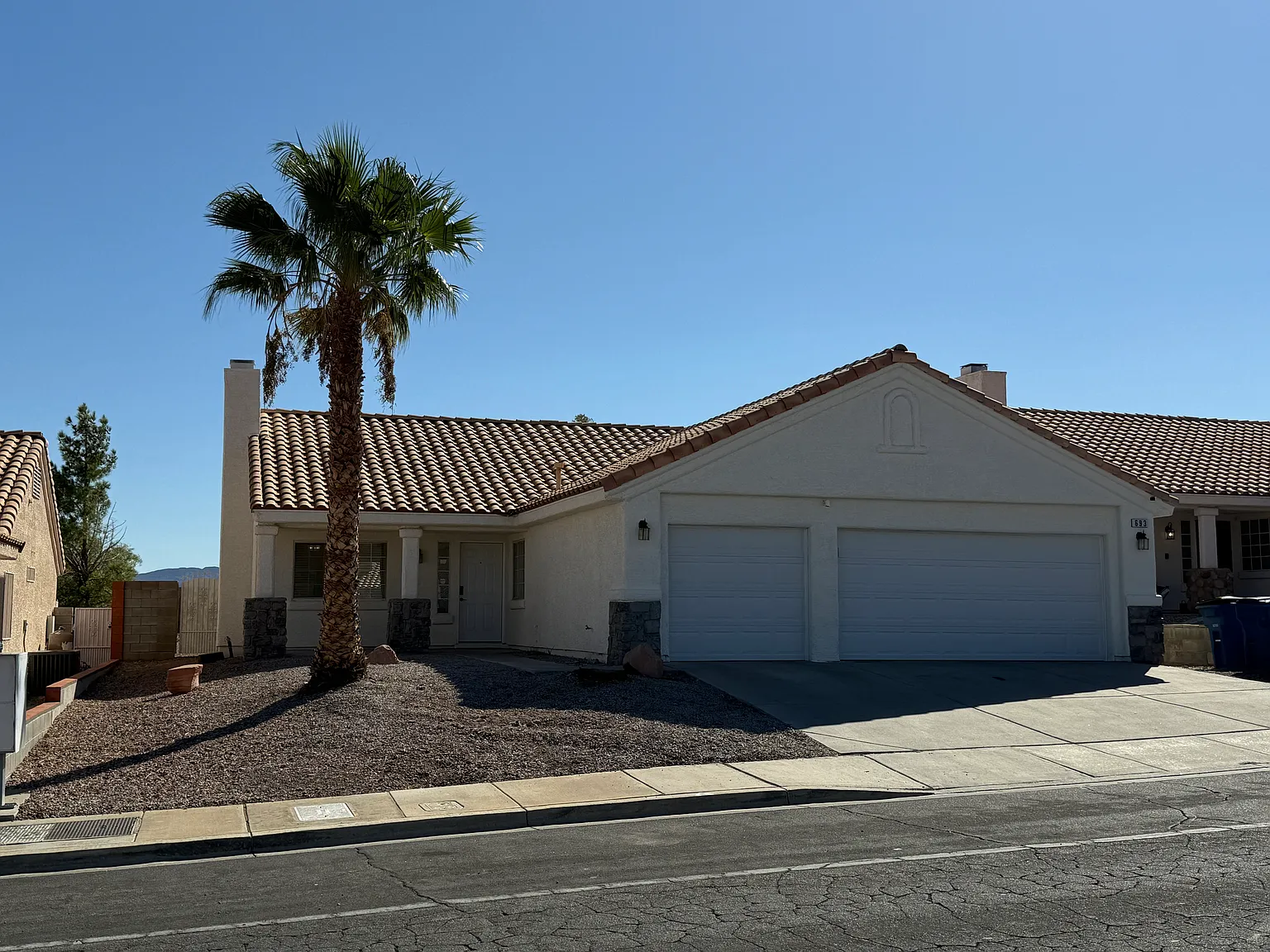 3 bed, 1468 sqft, $3,900 — Photo 3