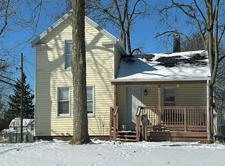 1003 N Broad St, Adrian, MI 49221