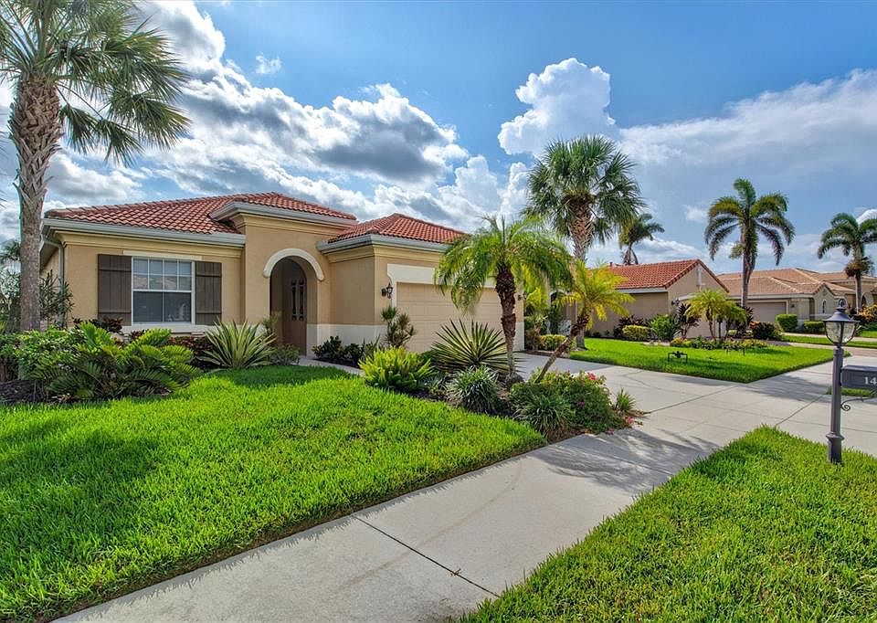 1st image of 146 CIPRIANI WAY