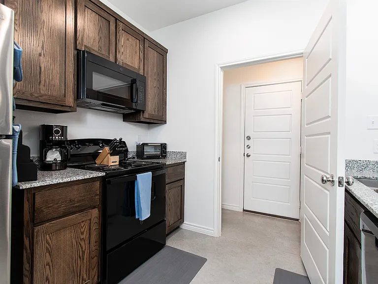 117 Ridge St #A — Photo 4