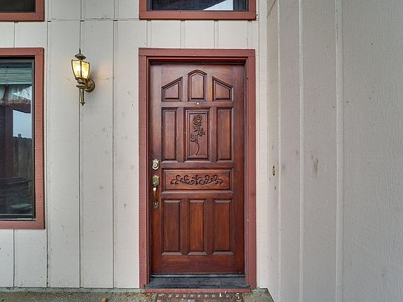 4th image of 6162 Shoshone Drive