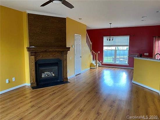 2nd image of 2153 McKenzie Creek Dr