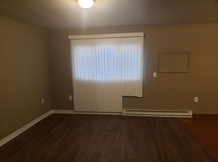 271 S Wildwood Ave, Kankakee, IL 60901