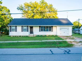 203 S Myrtle Ave, Smithton, MO 65350