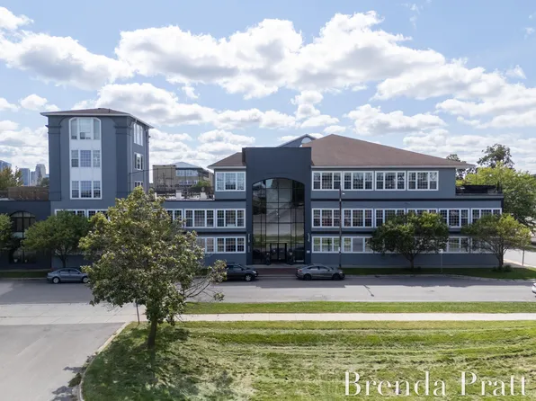 600 7th St NW Unit 204, Grand Rapids, MI 49504