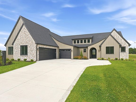 2nd image of 8550 Artemis Ln