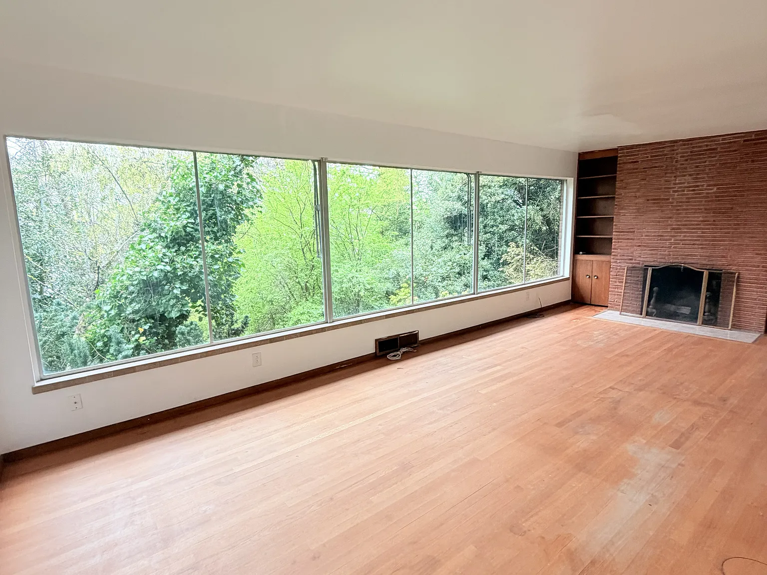 3 bed, 1700 sqft, $4,000 — Photo 2
