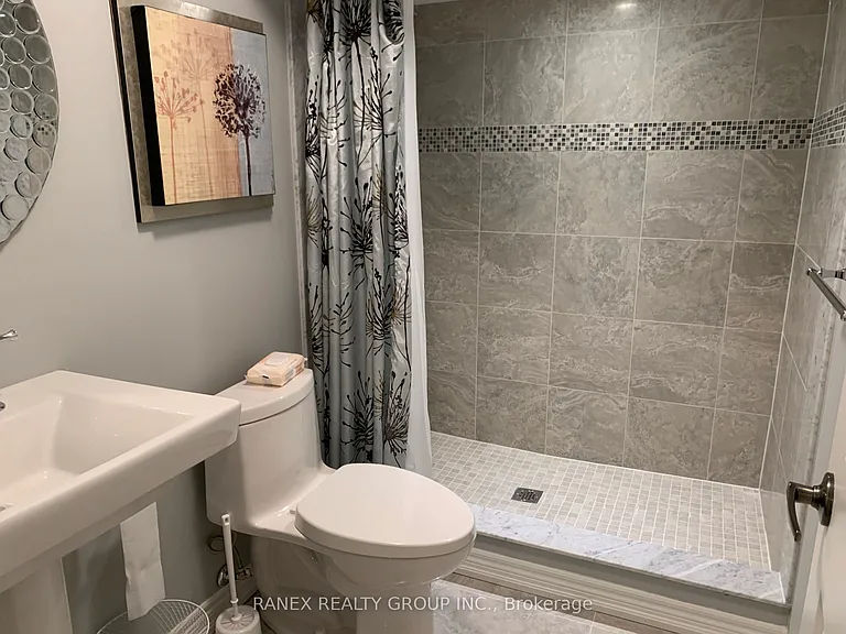 20 Muzzo Dr — Photo 24