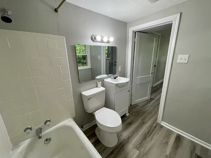313 Beech St — Photo 13