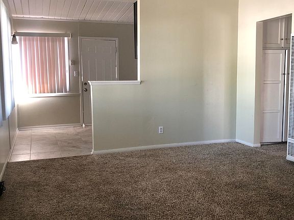 2nd image of 1214 W Avenue H15