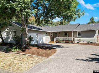 420 Lone Oaks Loop, Silverton, OR 97381