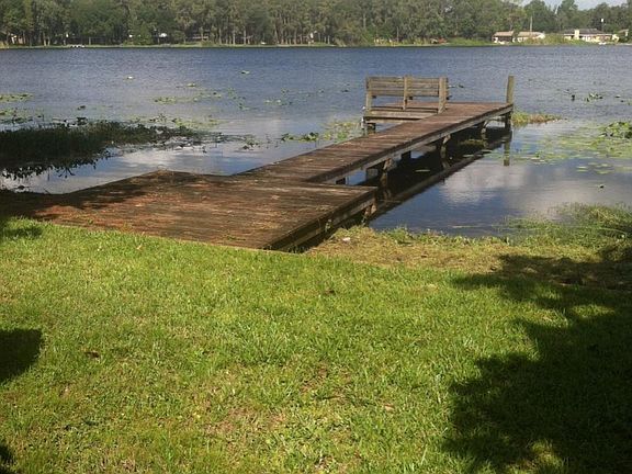 3rd image of 18510 Lake Keen Dr
