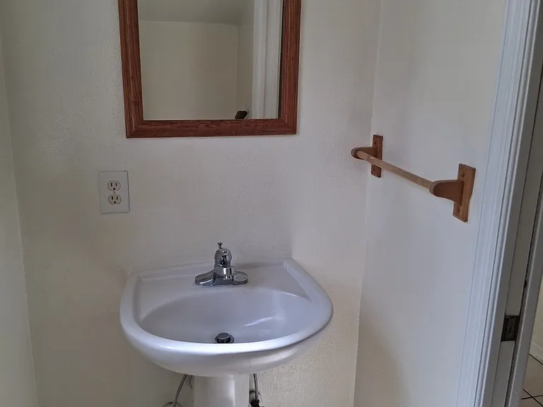 1119 Citrus Hill Ct — Photo 9