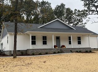 445 John Purdom, Benton, KY 42025