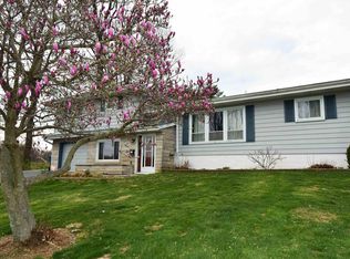 3707 Oak Leaf Dr, Bloomington, IN