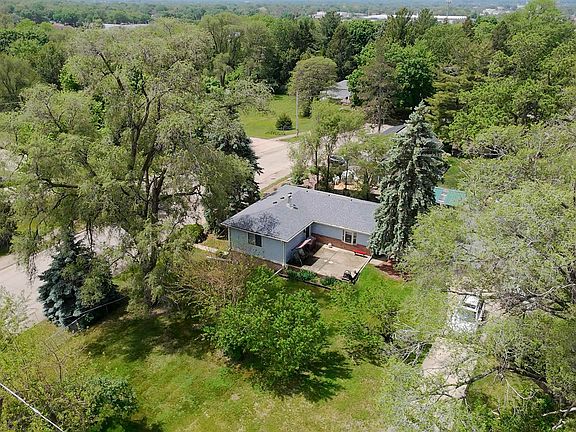 4th image of 2618 Pleasant View Ave