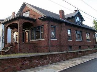 393 Montgomery Ave, Providence, RI 02905
