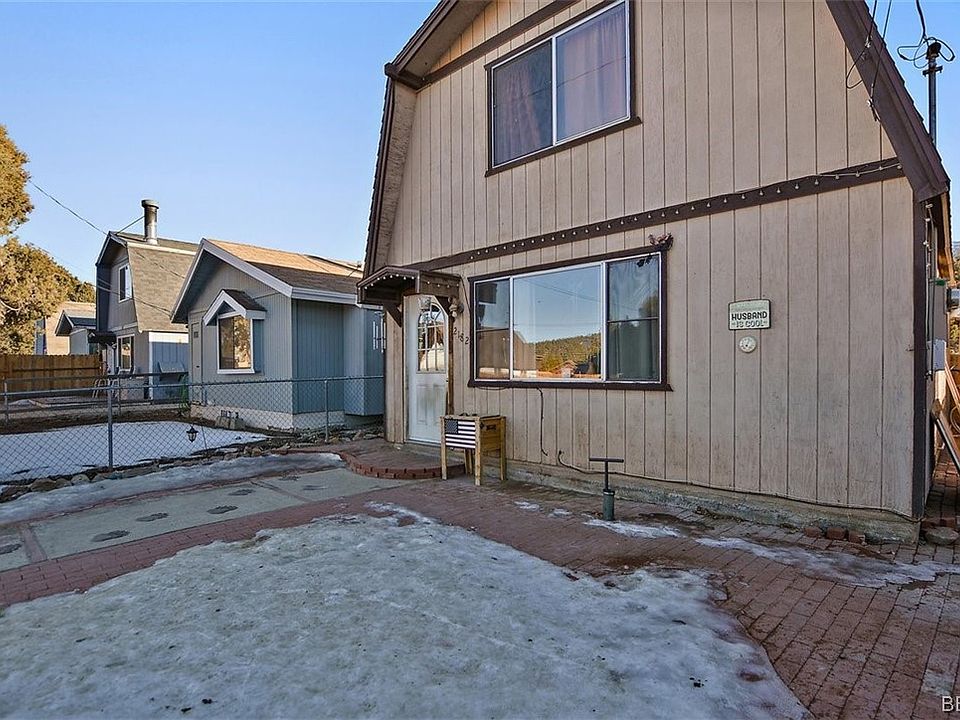 1st image of 2182 1st Ln