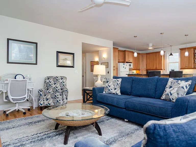 216 S Lumina Ave #B — Photo 8