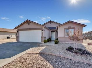 240 Flor Azucena Dr, Socorro, TX 79927