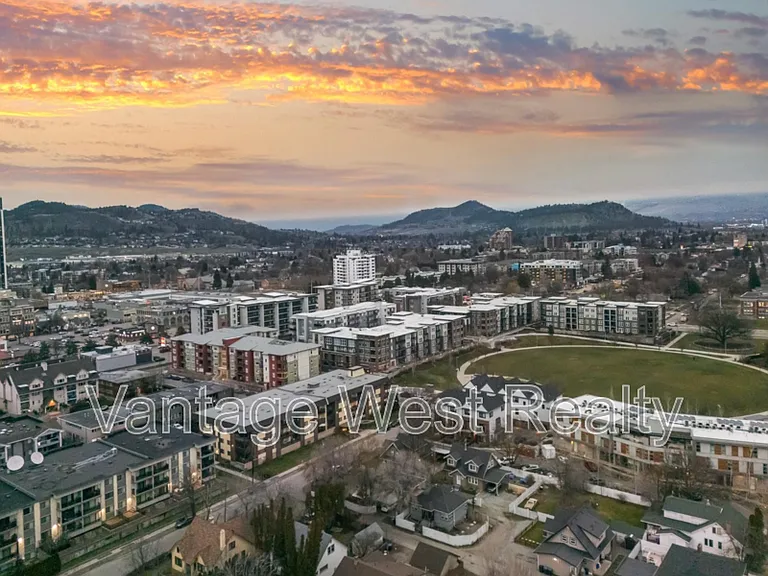 1775 Chapman Pl #Penthouse 12 — Photo 20