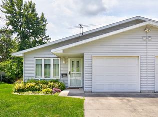 220 W Clay St, Osceola, IA 50213