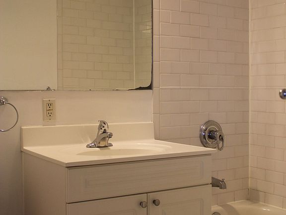 4th image of 6902 Narrows Ave #3
