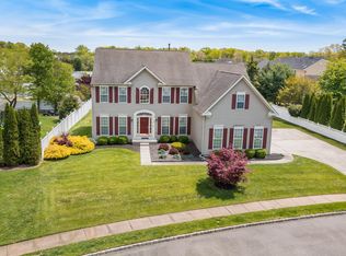 410 Aurora Dr, Egg Harbor Township, NJ 08234