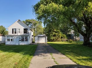 19051 Martin Rd, Roseville, MI 48066