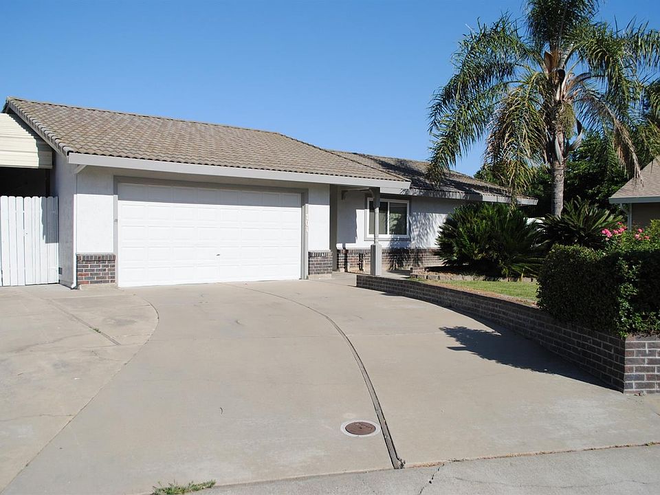 1st image of 701 Cimmaron Ct