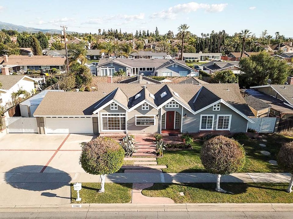 1st image of 12862 Eveningside Dr