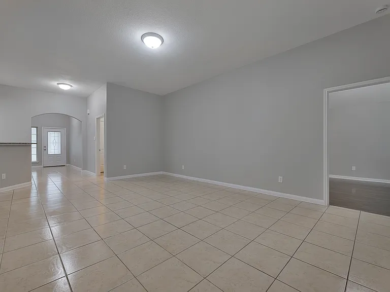 1805 Mesquite Ln — Photo 16