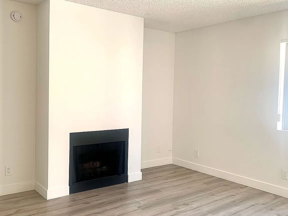 1st image of 2723 Abbot Kinney Blvd #309