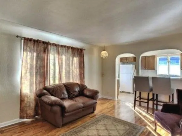 730 W 10th St, Loveland, CO 80537