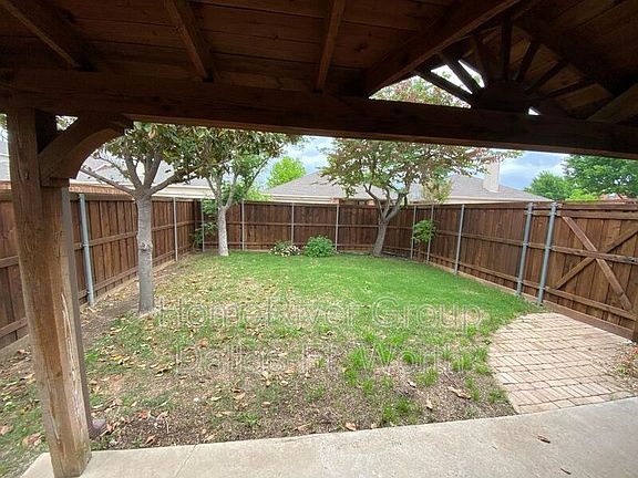 4th image of 4504 Worchester Ln
