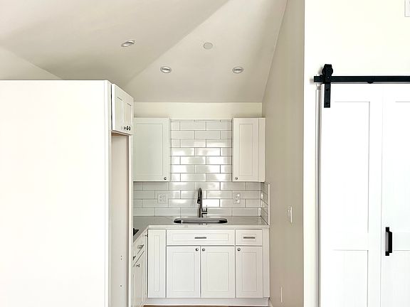 2nd image of 36 Walnut St #R