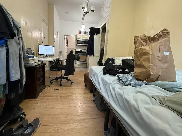 416 E 78th St, New York, NY