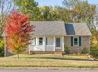 834 Buckhorn Dr, Clarksville, TN 37043