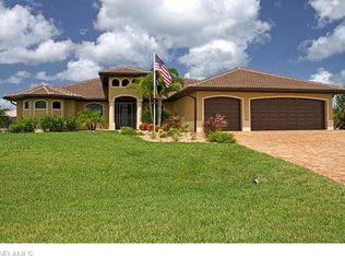 214 SW 30th Ave, Cape Coral, FL 33991