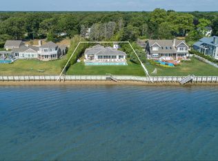 47 Indian Run, East Quogue, NY 11942